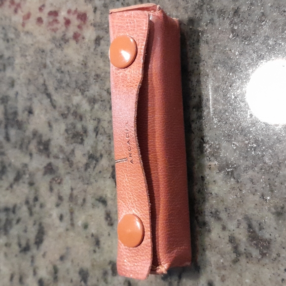 Arcadia Bakelite Poker Dice Set in Leather Case, Vintage - Picture 2 of 9